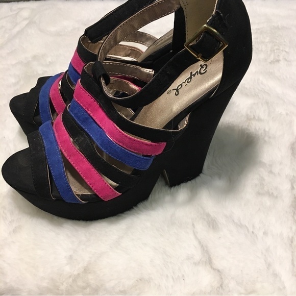 Qupid Shoes Size 7.5 - Picture 2 of 12